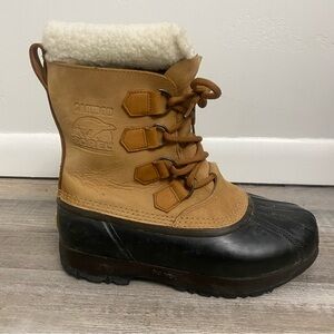 Sorel Women’s Caribou II Wool Boots-size 9 *like NEW*